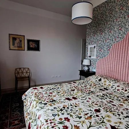 In The Heart Of Mugello Apartmán *